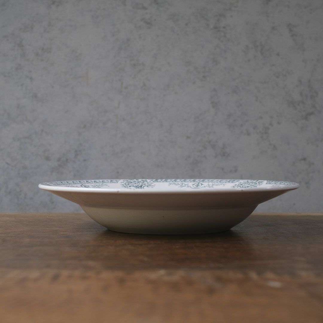 フランス K&GリュネヴィルLUGANO 