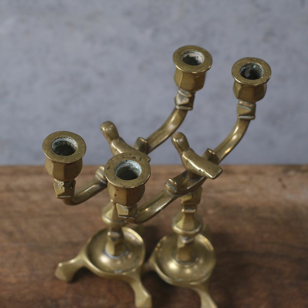 アンティークキャンドルホルダー 真鍮ペア 燭台 イギリス 鳥装飾4