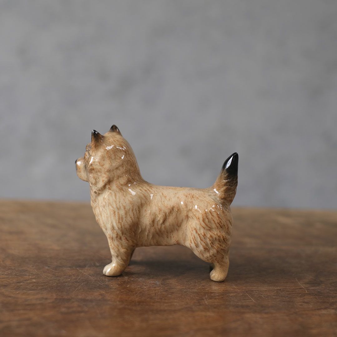 ヴィンテージ犬のフィギュリン 陶器人形 イギリス 置物 ヨークシャーテリア2
