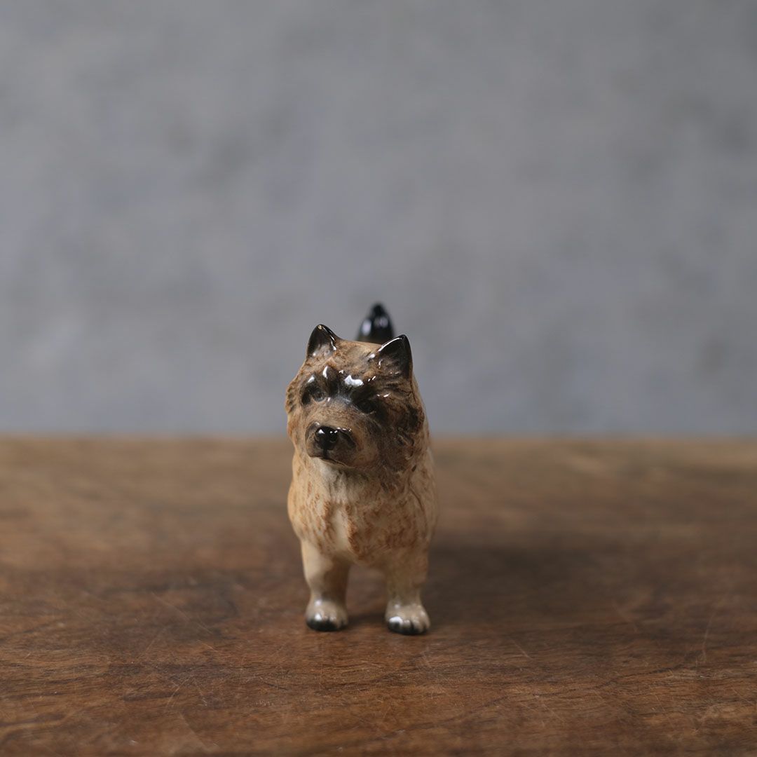 ヴィンテージ犬のフィギュリン 陶器人形 イギリス 置物 ヨークシャーテリア3