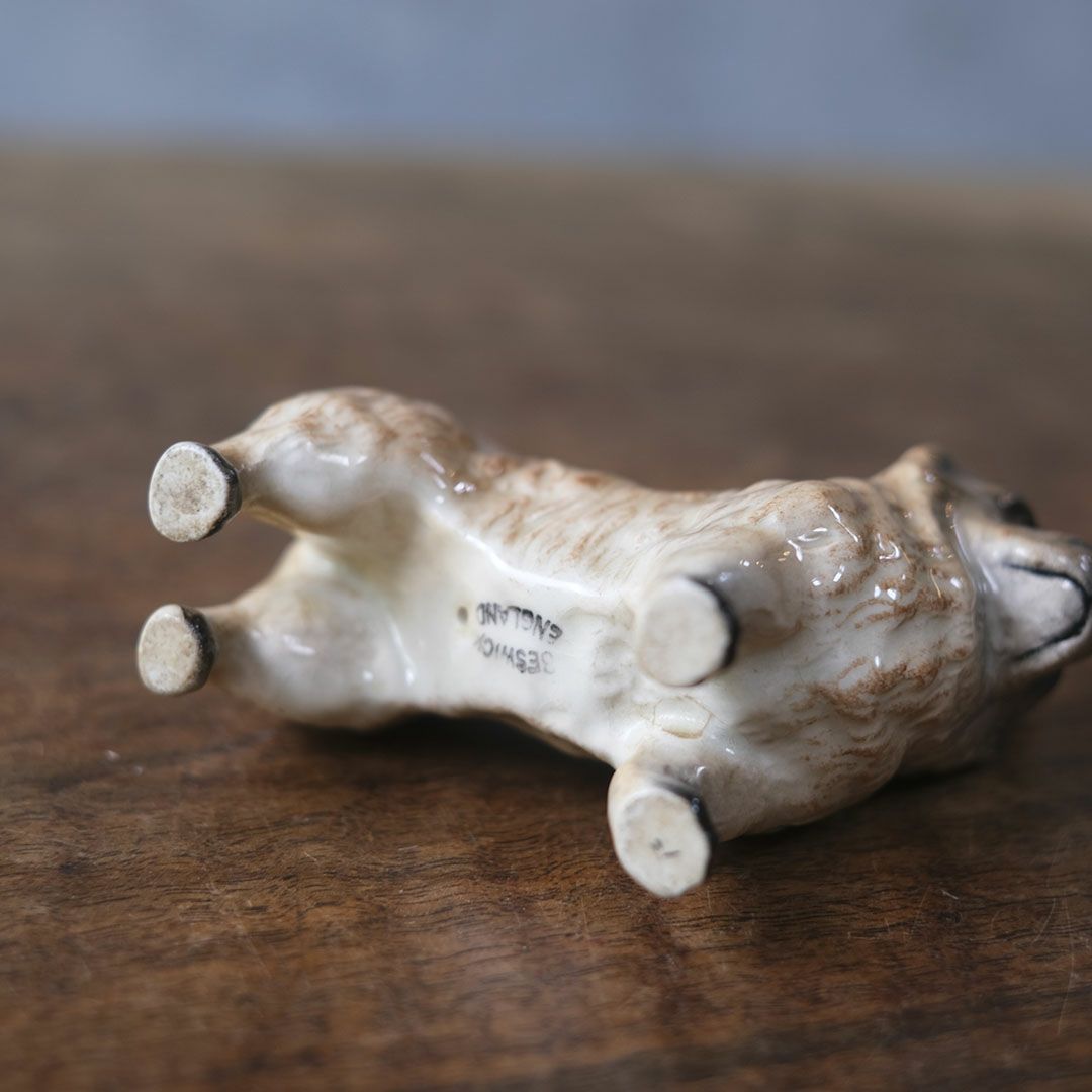 ヴィンテージ犬のフィギュリン 陶器人形 イギリス 置物 ヨークシャーテリア7