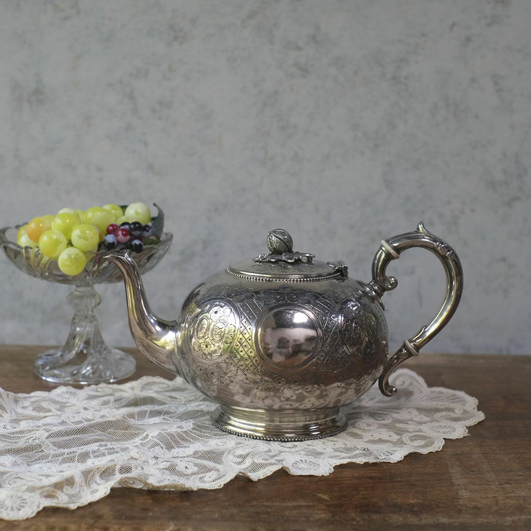 アンティーク シルバープレートティーポット