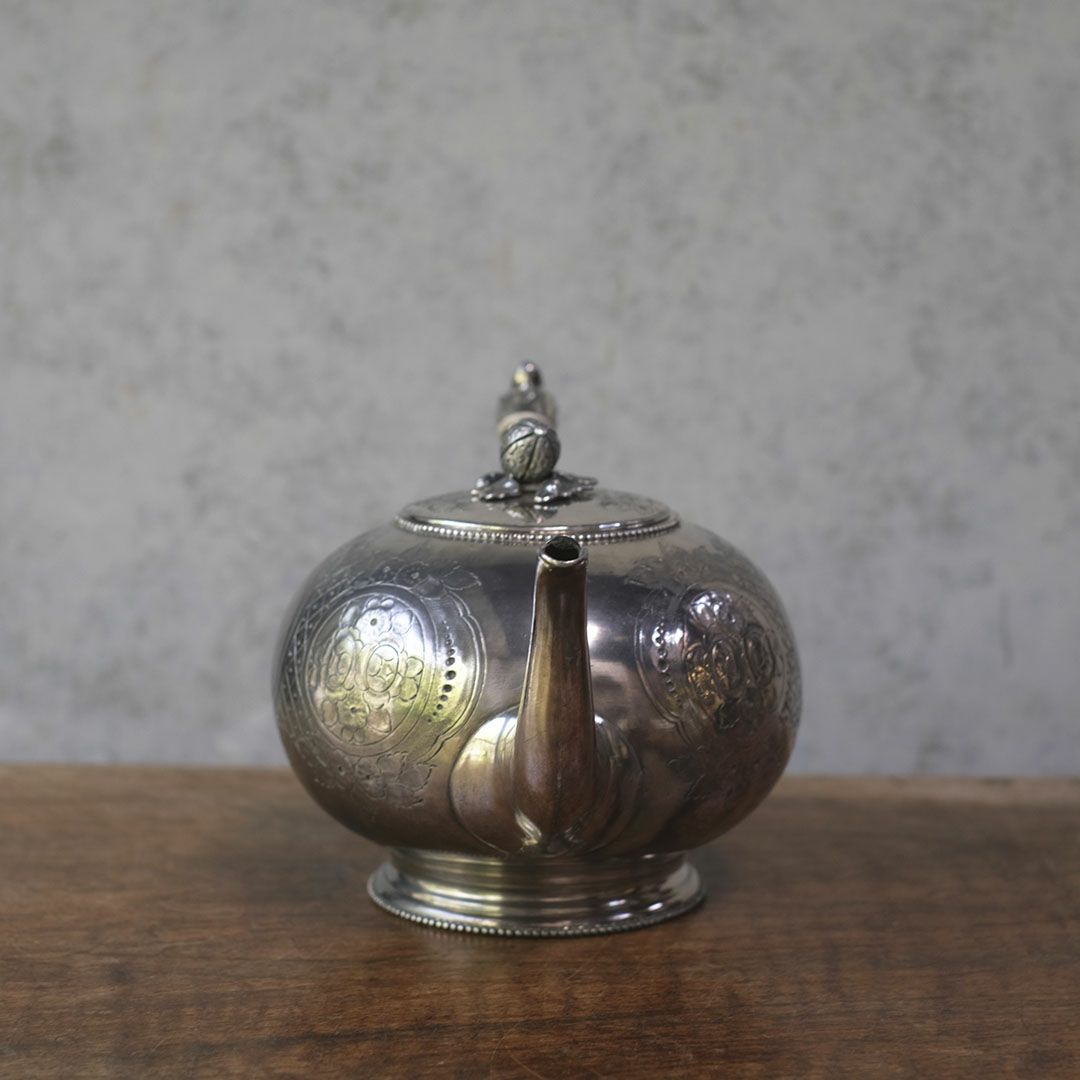 アンティーク シルバープレートティーポット3