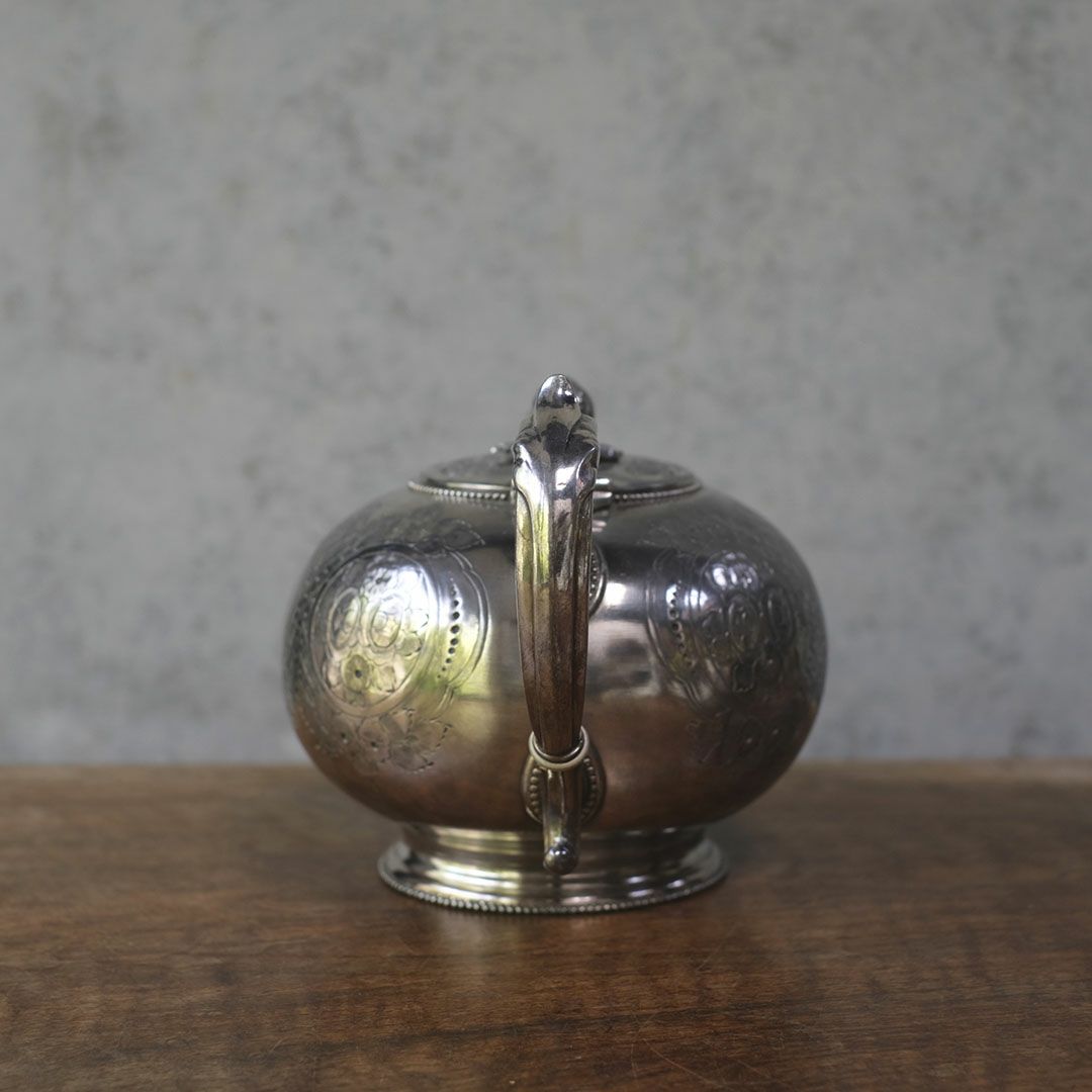 アンティーク シルバープレートティーポット4