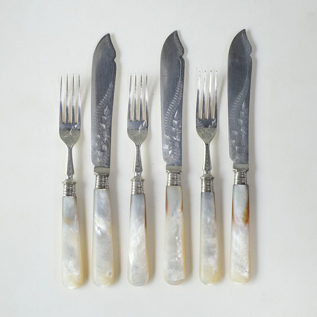 アンティーク マザーオブパール デザートカトラリー フォーク、ナイフ各1本ずつのセット3