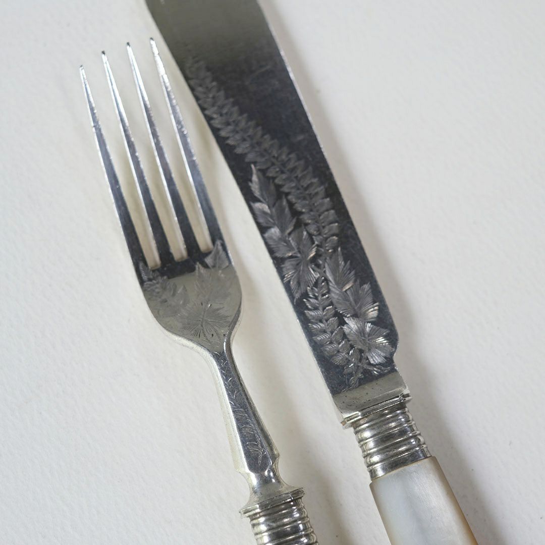 アンティーク マザーオブパール デザートカトラリー フォーク、ナイフ各1本ずつのセット6