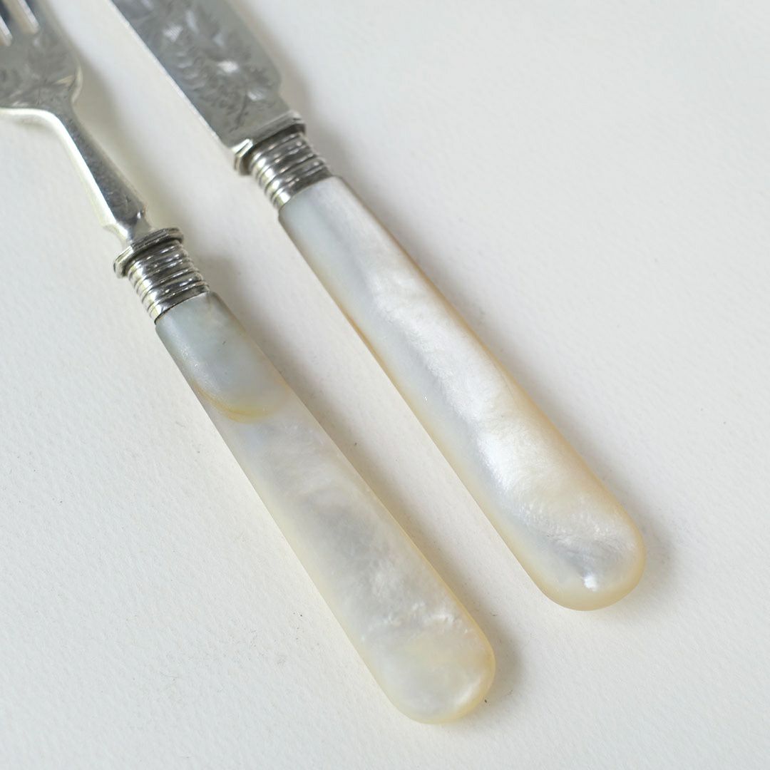 アンティーク マザーオブパール デザートカトラリー フォーク、ナイフ各1本ずつのセット7