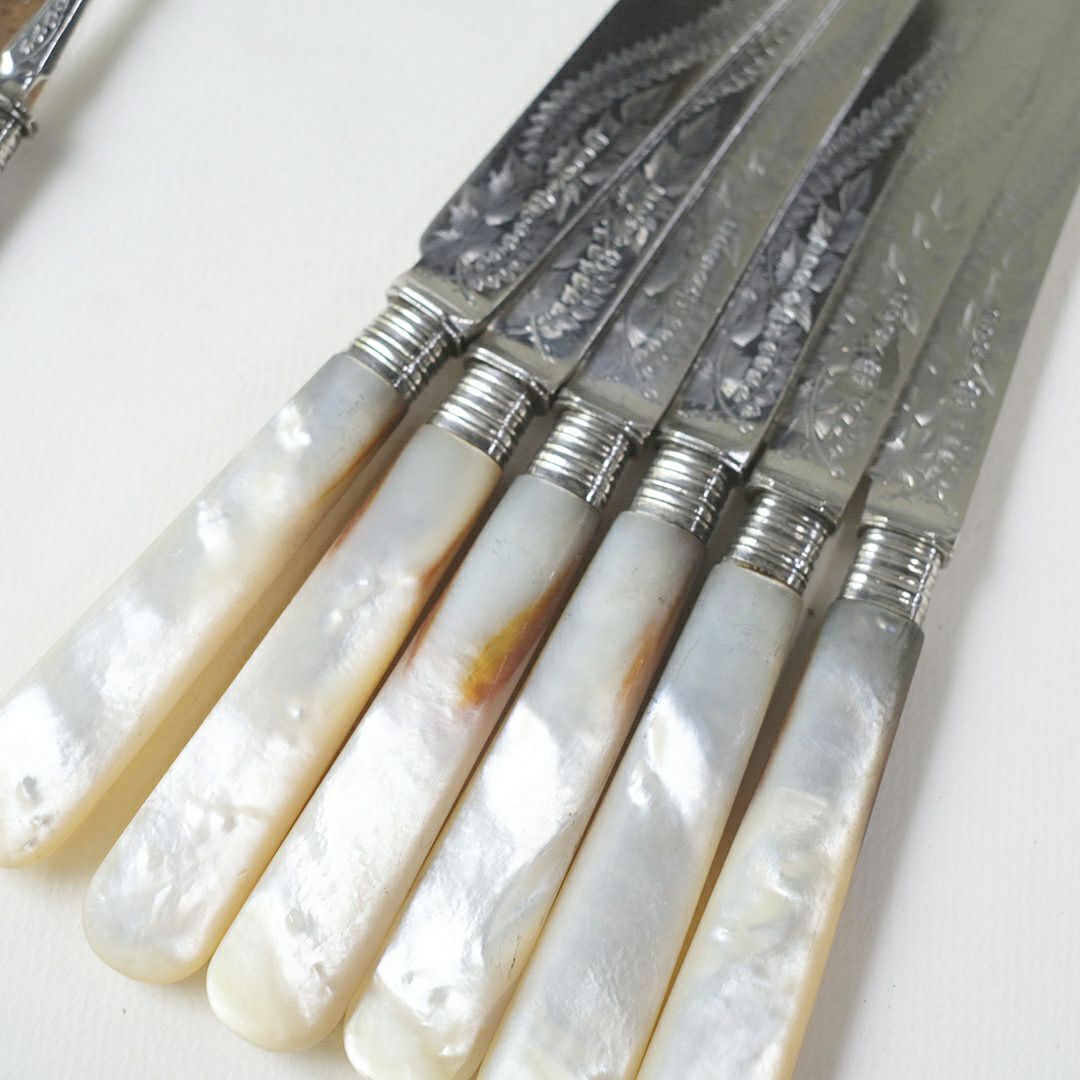 アンティーク マザーオブパール デザートカトラリー フォーク、ナイフ各1本ずつのセット8
