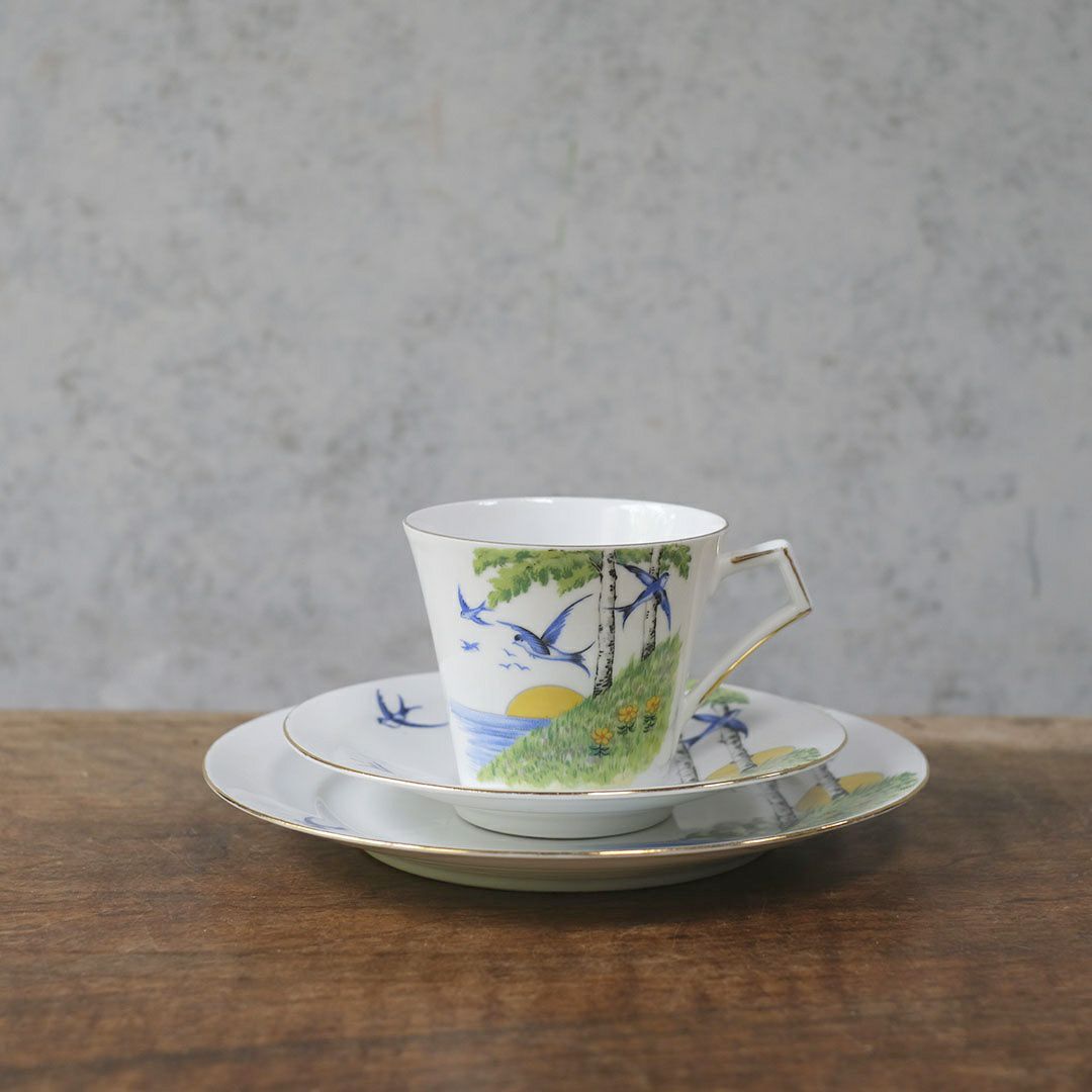 ヴィンテージティーカップ＆ソーサ トリオ 燕 チェコスロバキア