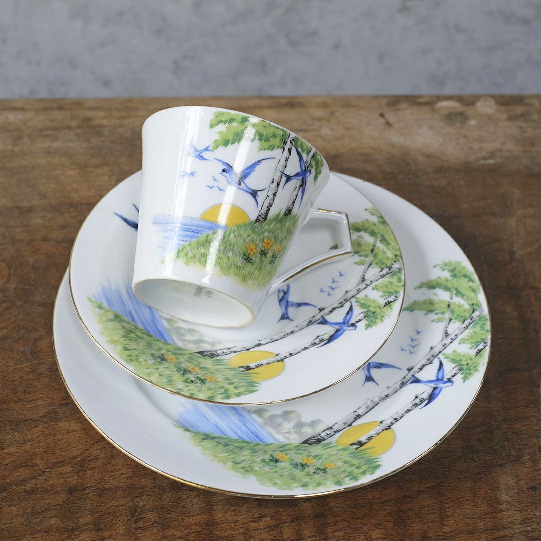 ヴィンテージティーカップ＆ソーサ トリオ 燕 チェコスロバキア2