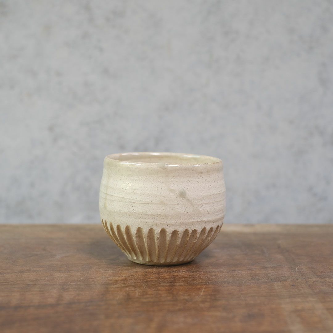 笠間焼【益子淳一】 丸カップ 作家のうつわ 粉引 和食器1