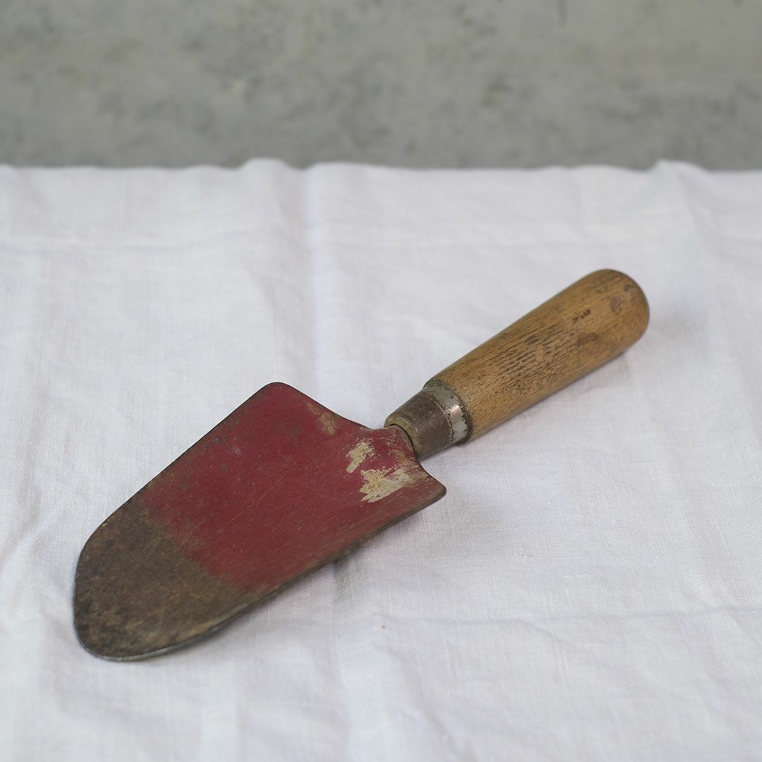 アンティーク ハンドガーデンツール イギリス 愛着の湧く古い木と鉄の庭道具7