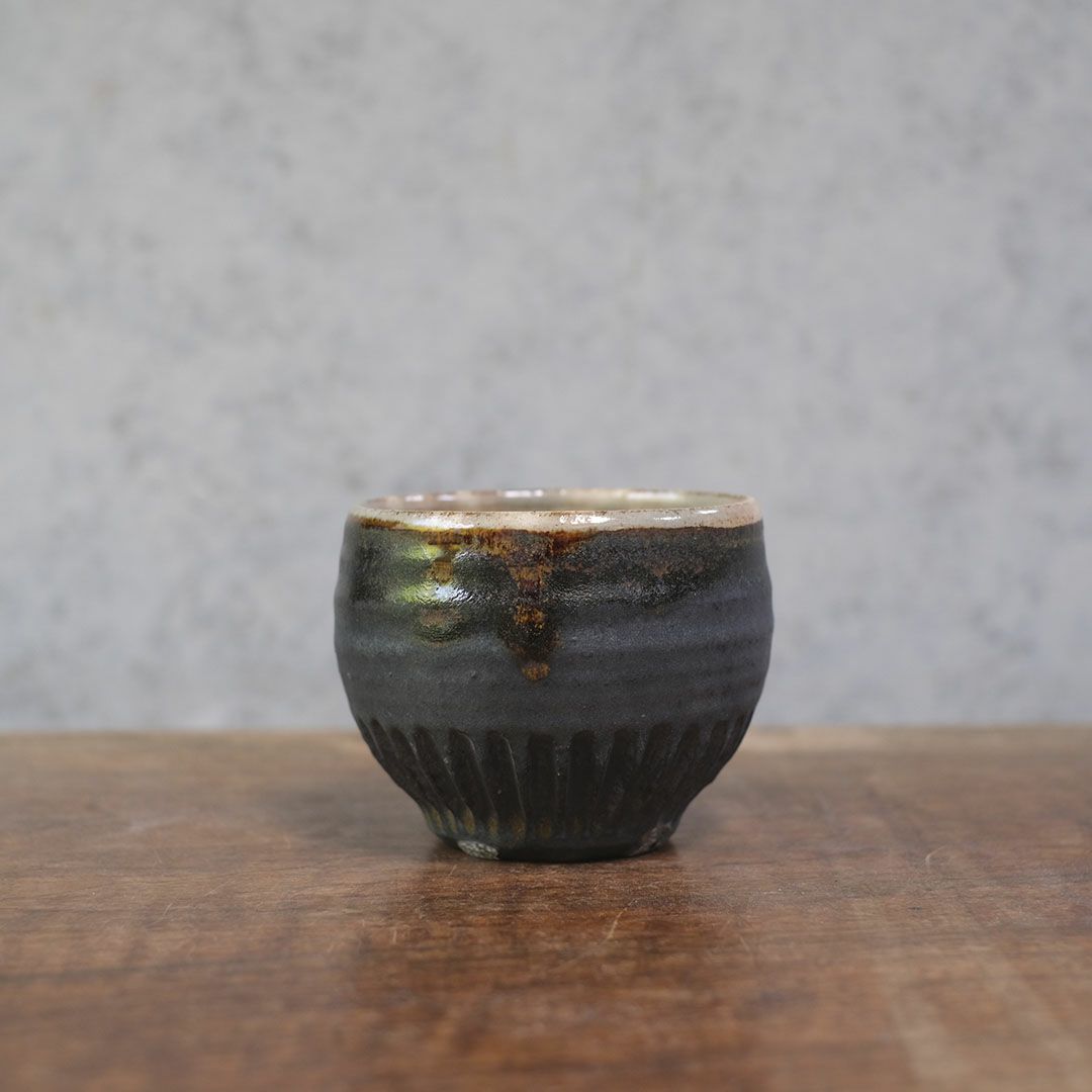 笠間焼【益子淳一】 丸カップ 作家のうつわ 鉄黒 和食器1