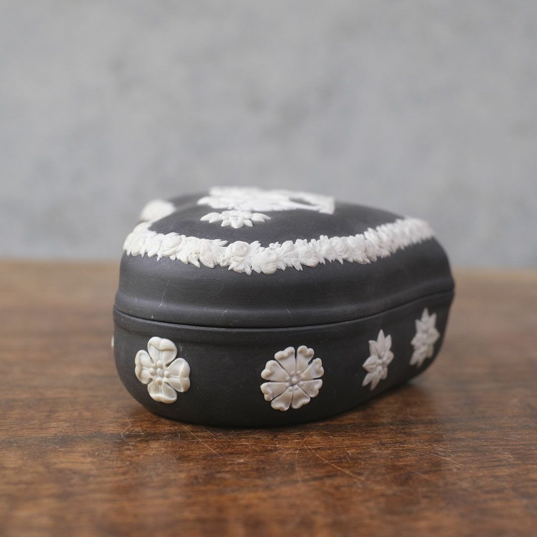 ヴィンテージ WEDGWOODジャスパー トリンケットボックス 貴重な黒6