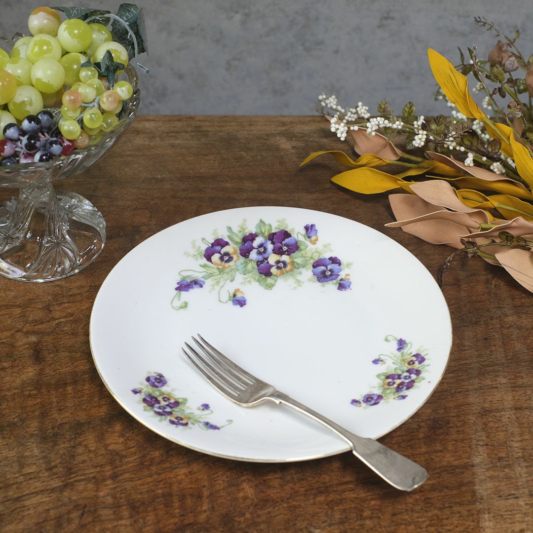 アンティークプレート 菫 バイオレット VICTORIA Czechoslovakia チェコスロバキア