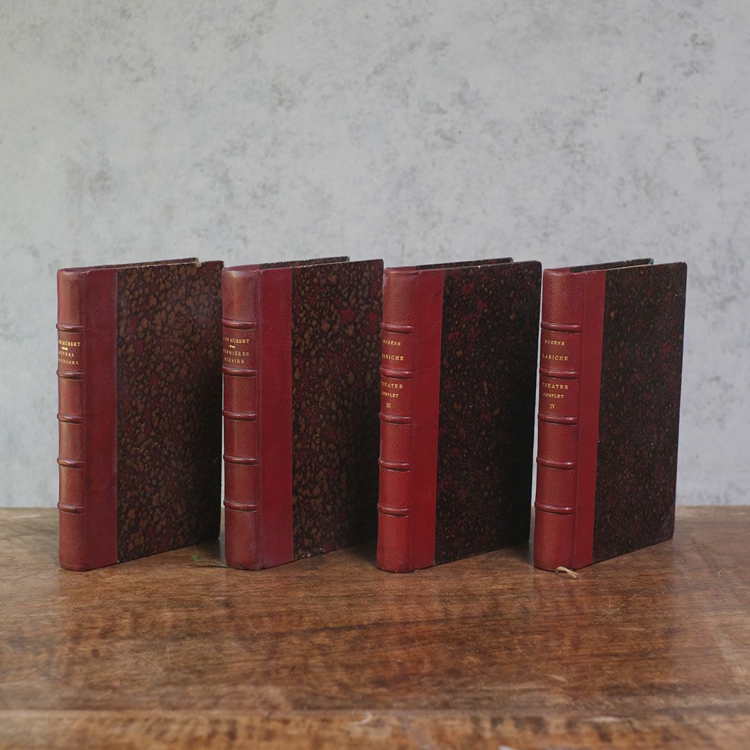 アンティークブック 革張りの古書 レザーブック ヨーロッパ3