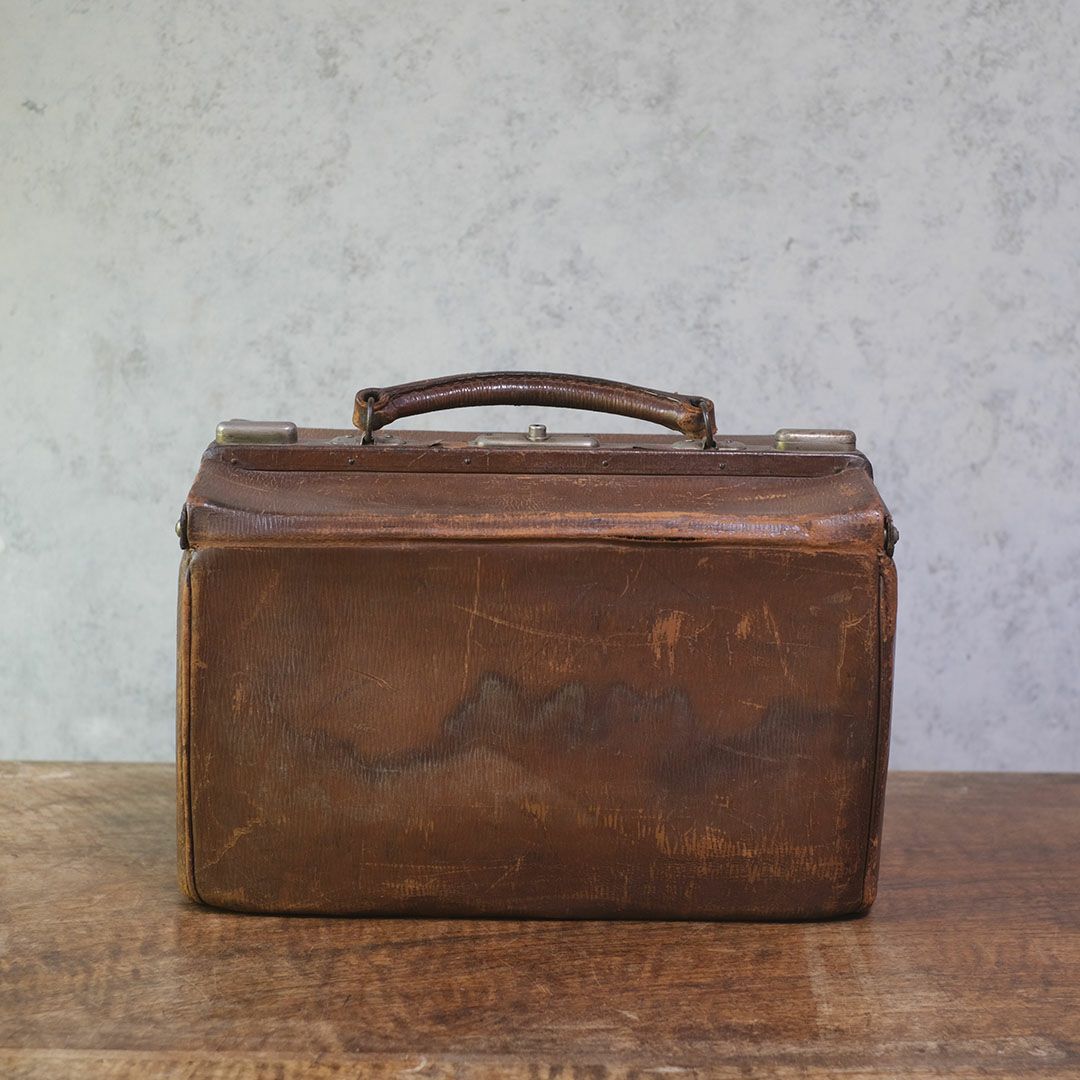 アンティークドクターズバッグ イギリス 本革 医者用鞄2
