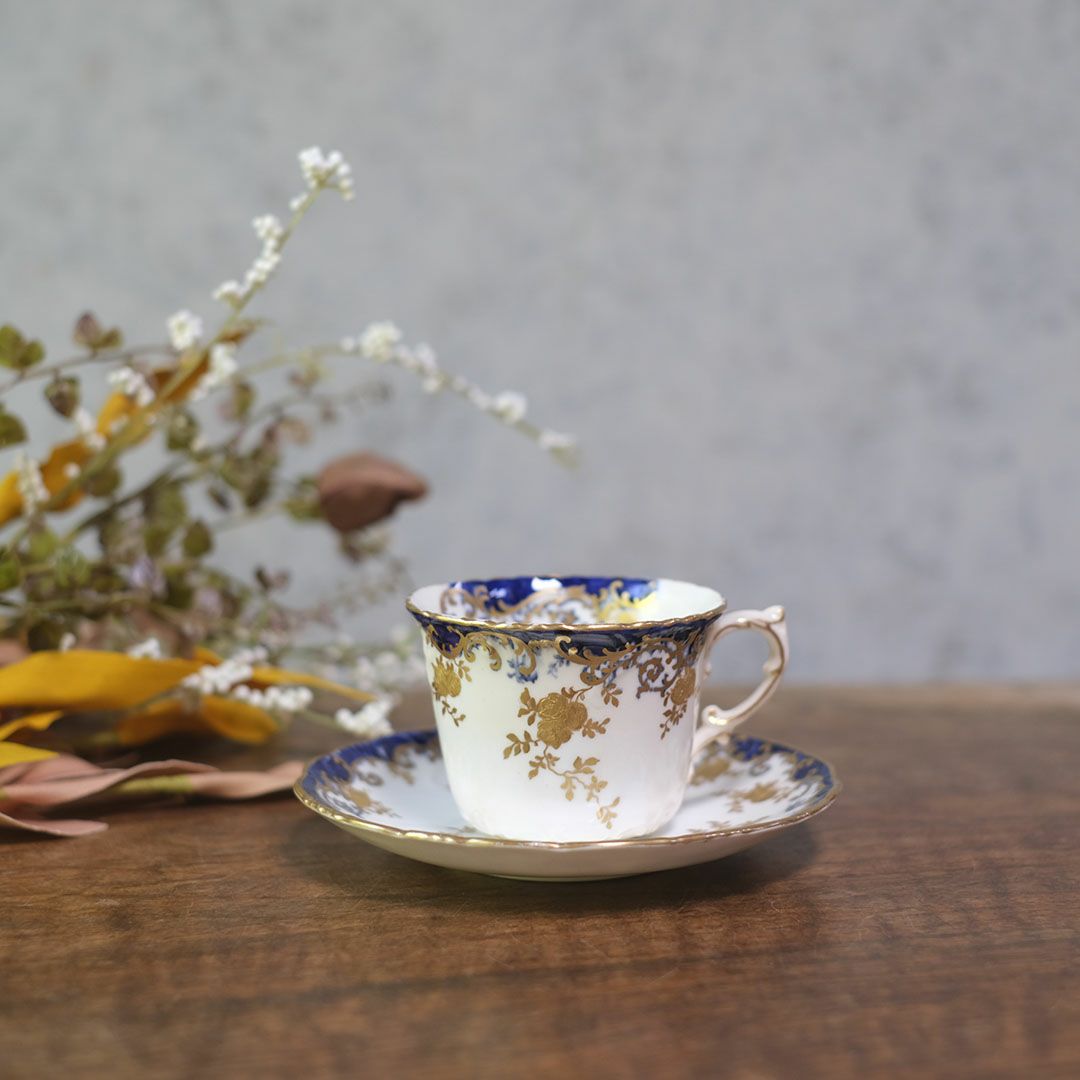 アンティークカップ&ソーサ デミタスカップ イギリス1