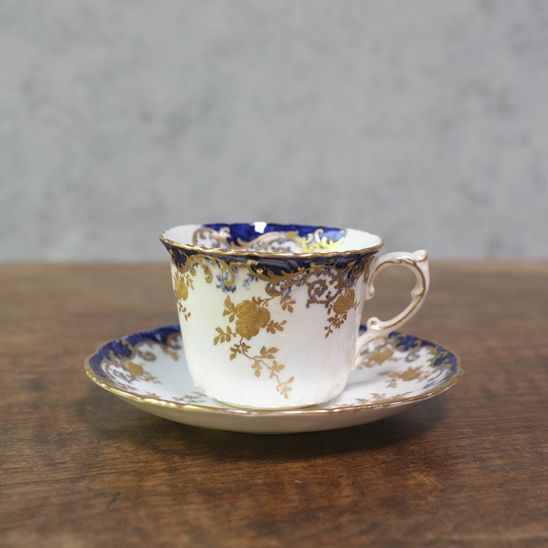 アンティークカップ&ソーサ デミタスカップ イギリス2