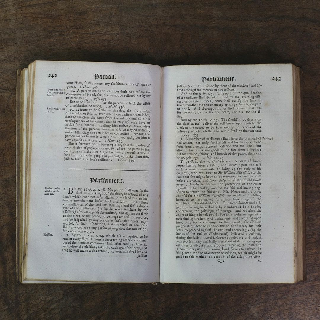 アンティークブック フランス レザーブック 革張りの古書7