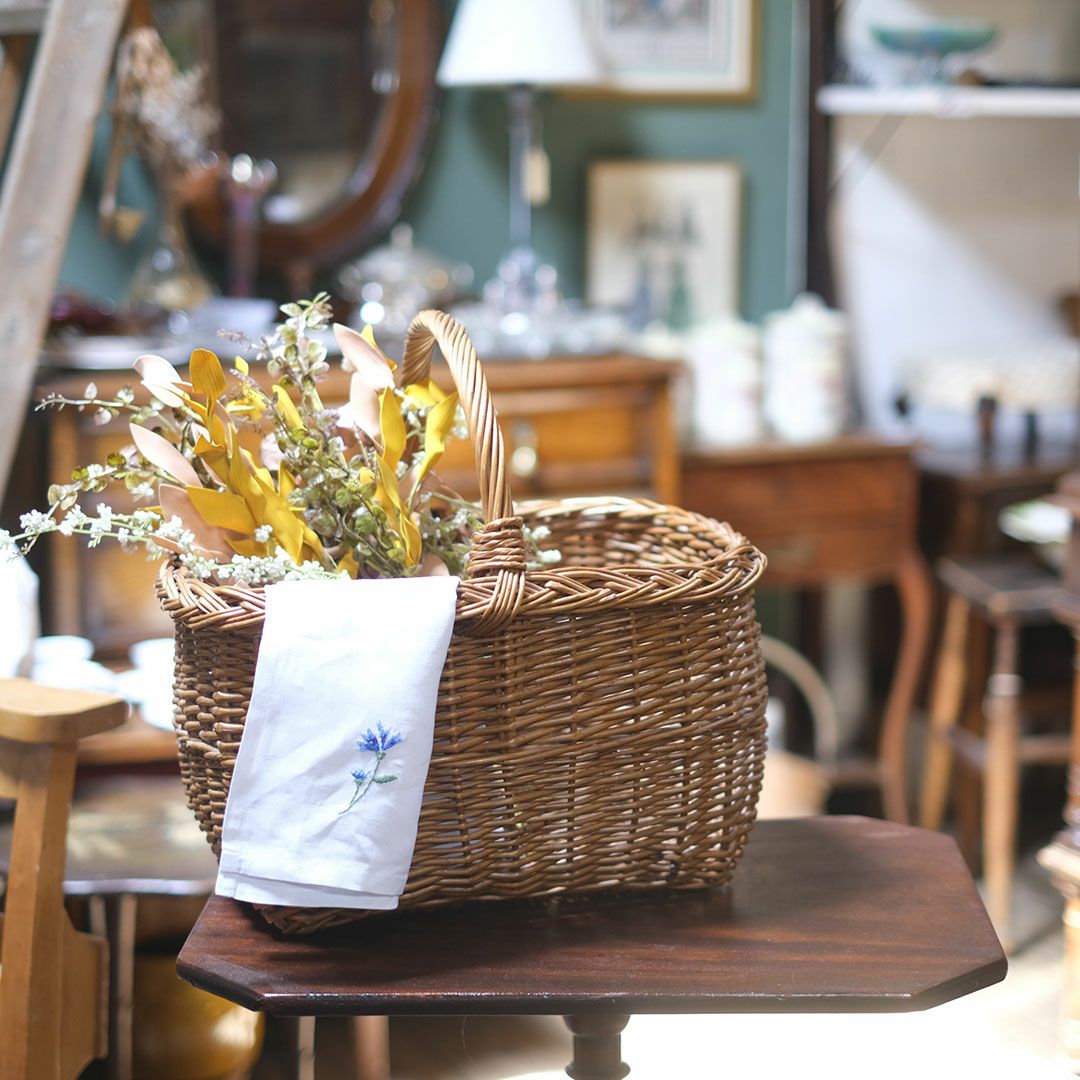 ヴィンテージ ウィッカーバスケット イギリス 手編み籠1