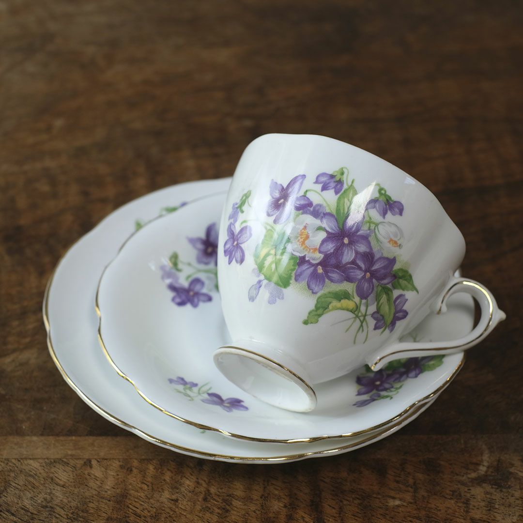 ヴィンテージティーカップトリオ 菫 バイオレット George Stevenson（ジョージ・スティーブンソン）イギリス03