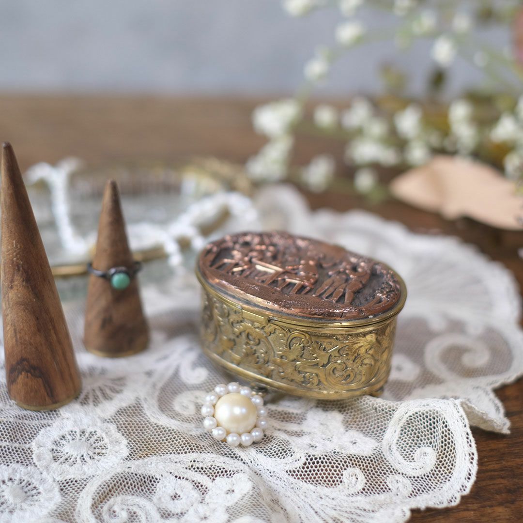 アンティークジュエリーケース シルク 絹 工芸細工