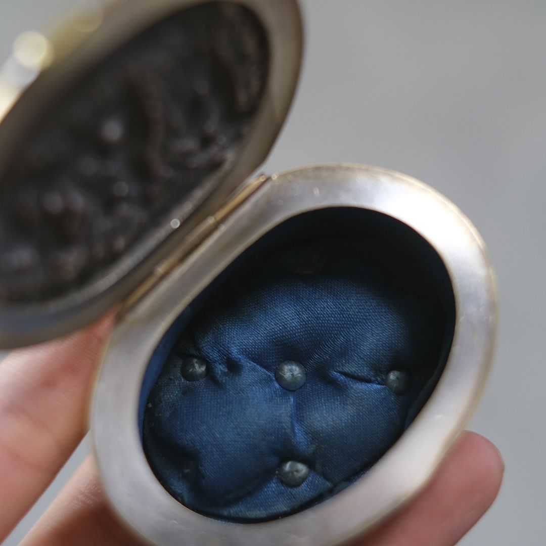 アンティークジュエリーケース シルク 絹 工芸細工5