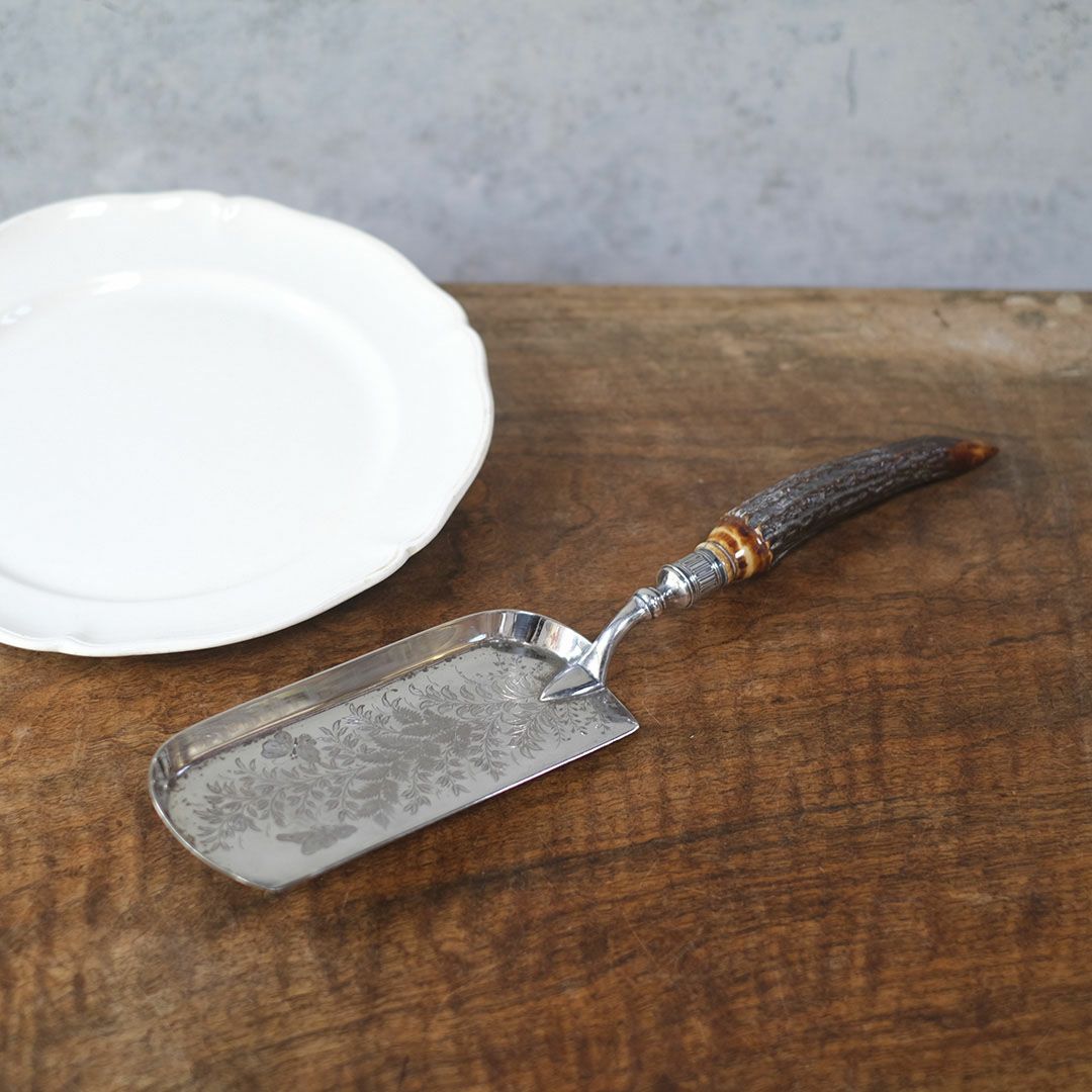 アンティーク クラムスクープ 19世紀 イギリス シルバープレート製パンくずとり ダストパン