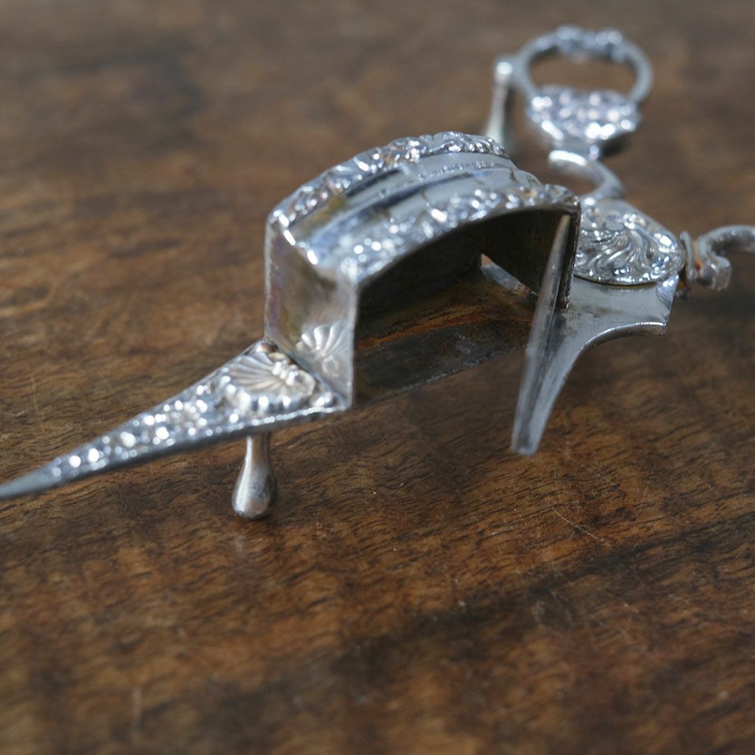 アンティーク キャンドルスナッファー シルバープレート製 ろうそく火消しハサミ 19世紀7