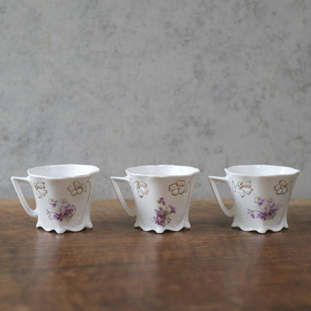 フランス製　アンティーク カップ&ソーサー フランス スミレモチーフ2