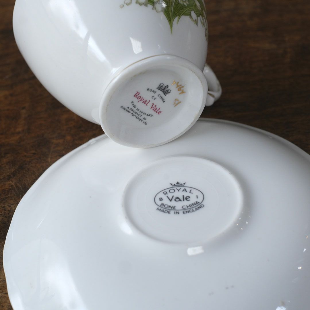 ヴィンテージティーカップ&ソーサ ROYAL VALE ロイヤルベール イギリス 鈴蘭6