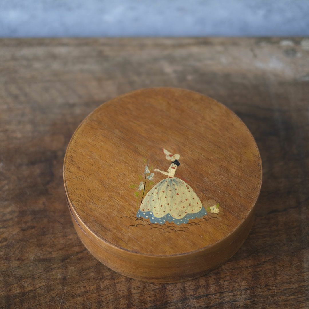 ヴィンテージラウンドボックス2