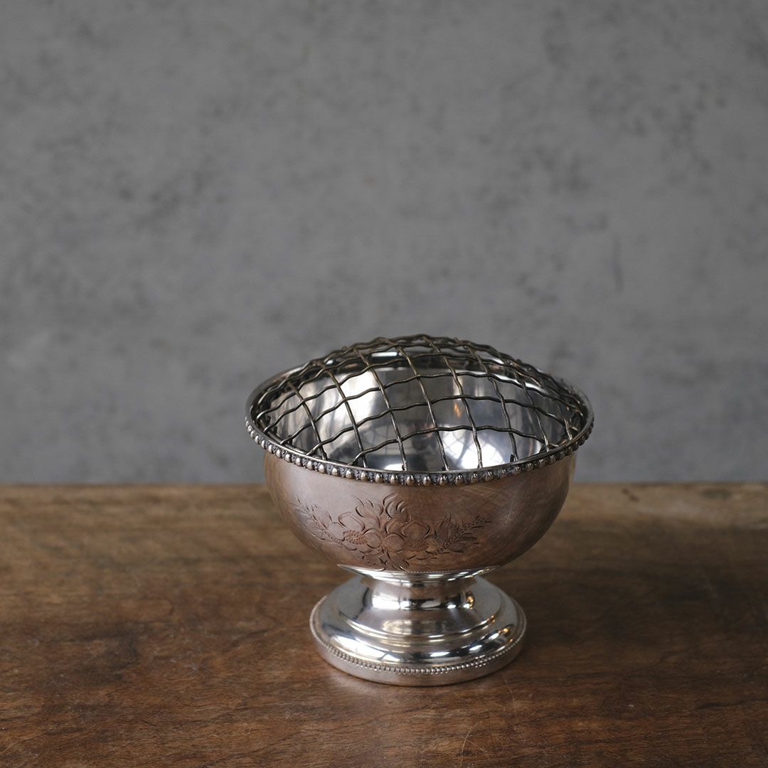 アンティークローズボウル 薔薇の花瓶 シルバープレート イギリス1