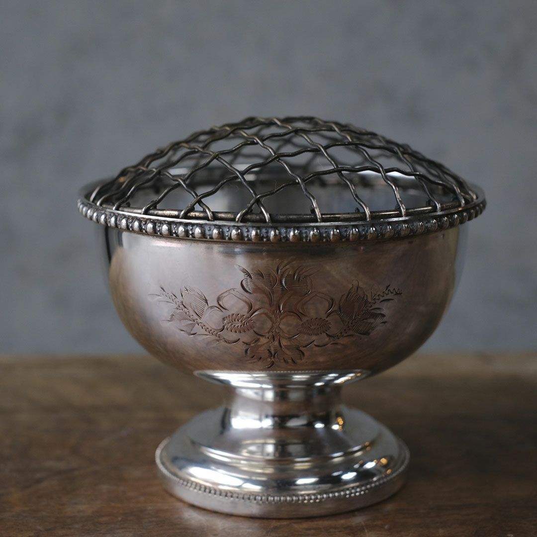 アンティークローズボウル 薔薇の花瓶 シルバープレート イギリス2