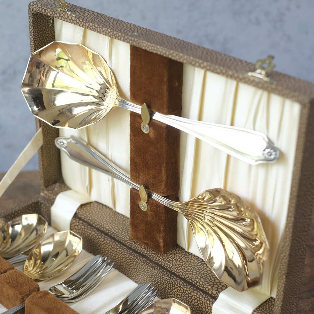 アンティークデザートスプーンセット シルバープレート イギリス9