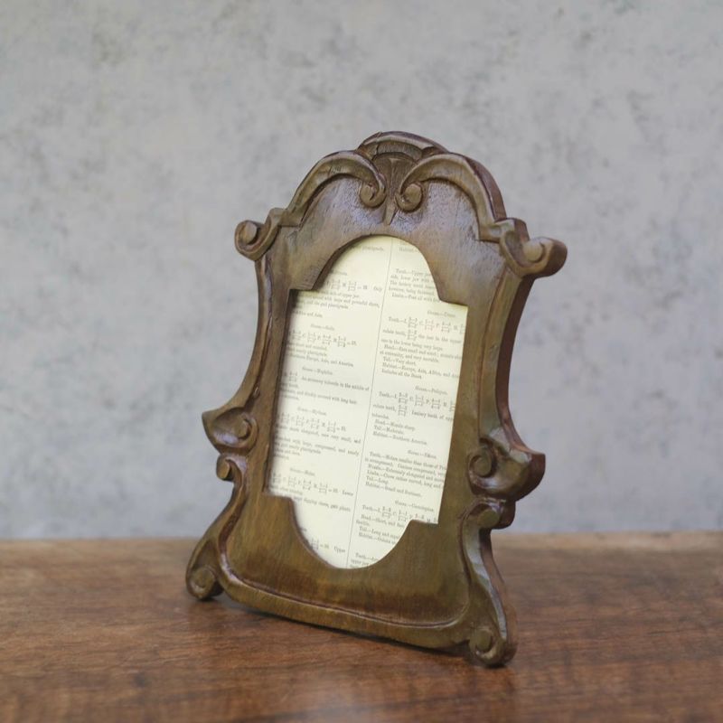 フランスアンティーク 木彫りのフォトフレーム アールヌーボー 写真