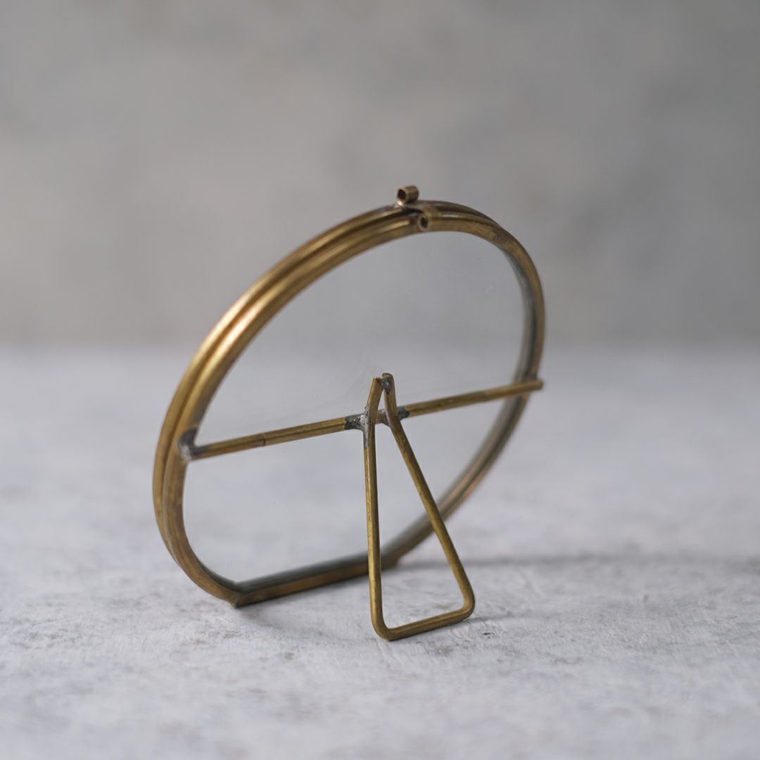 真鍮の丸いフォトフレーム 写真立て4