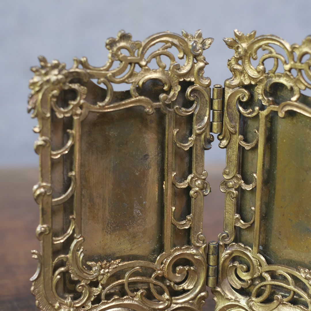 アンティ―クフォトフレーム ロココ 真鍮透かし装飾 写真立て フランス9