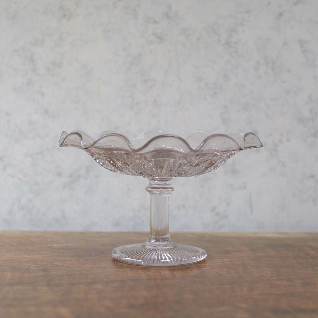 アンティーク ガラスケーキトレイスタンド イギリス フリルガラスコンポート1