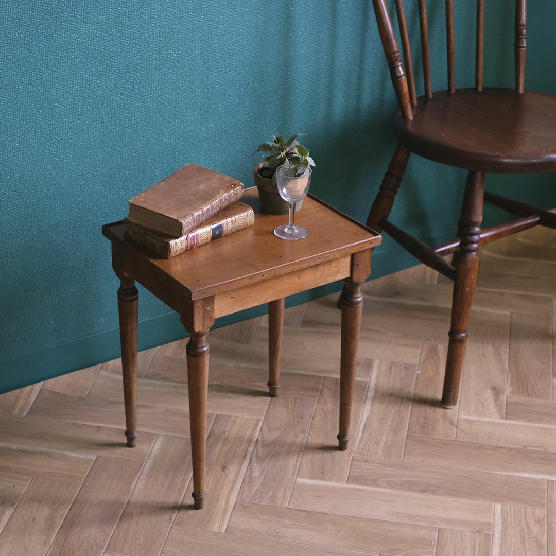 アンティークサイドテーブル フランス1
