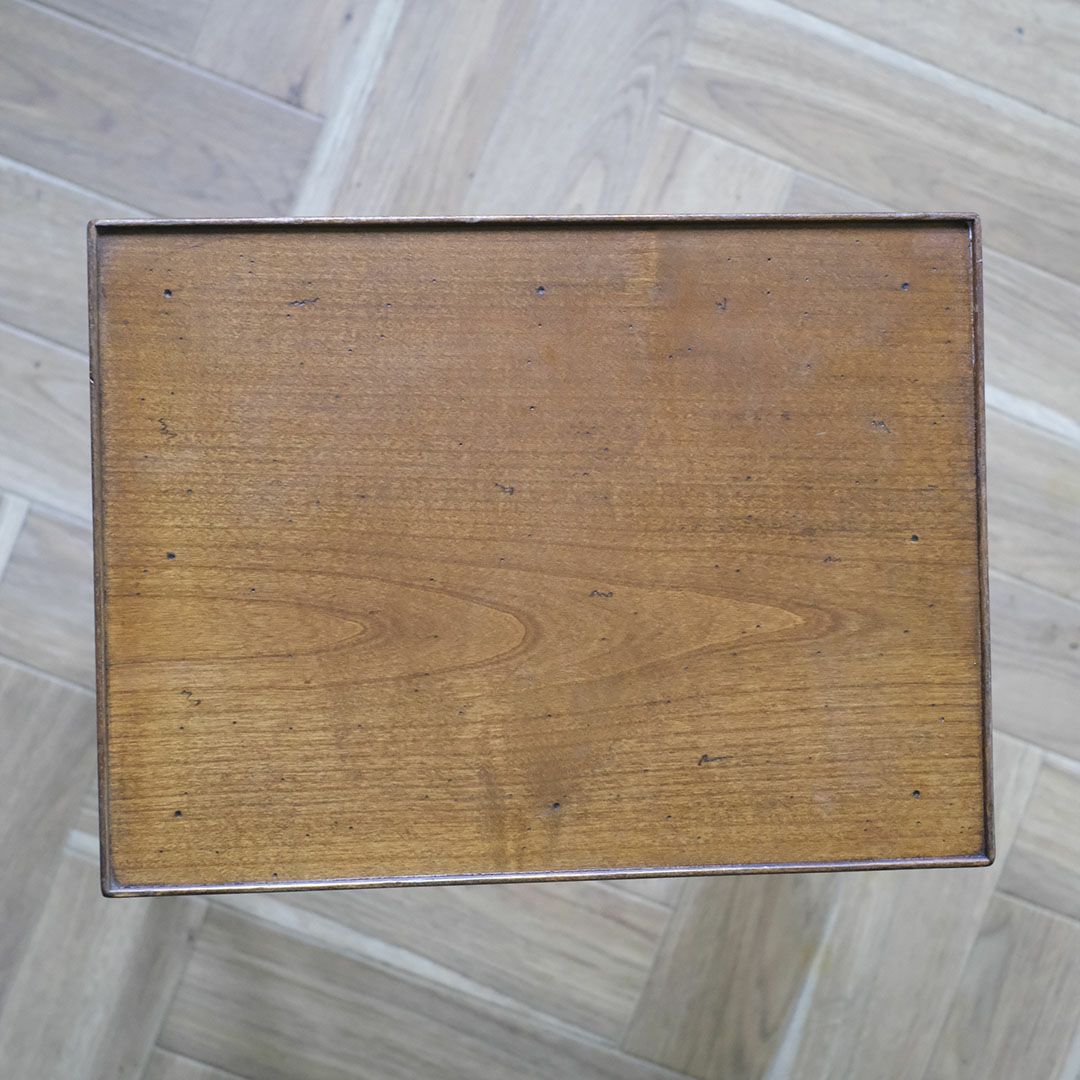 アンティークサイドテーブル フランス6