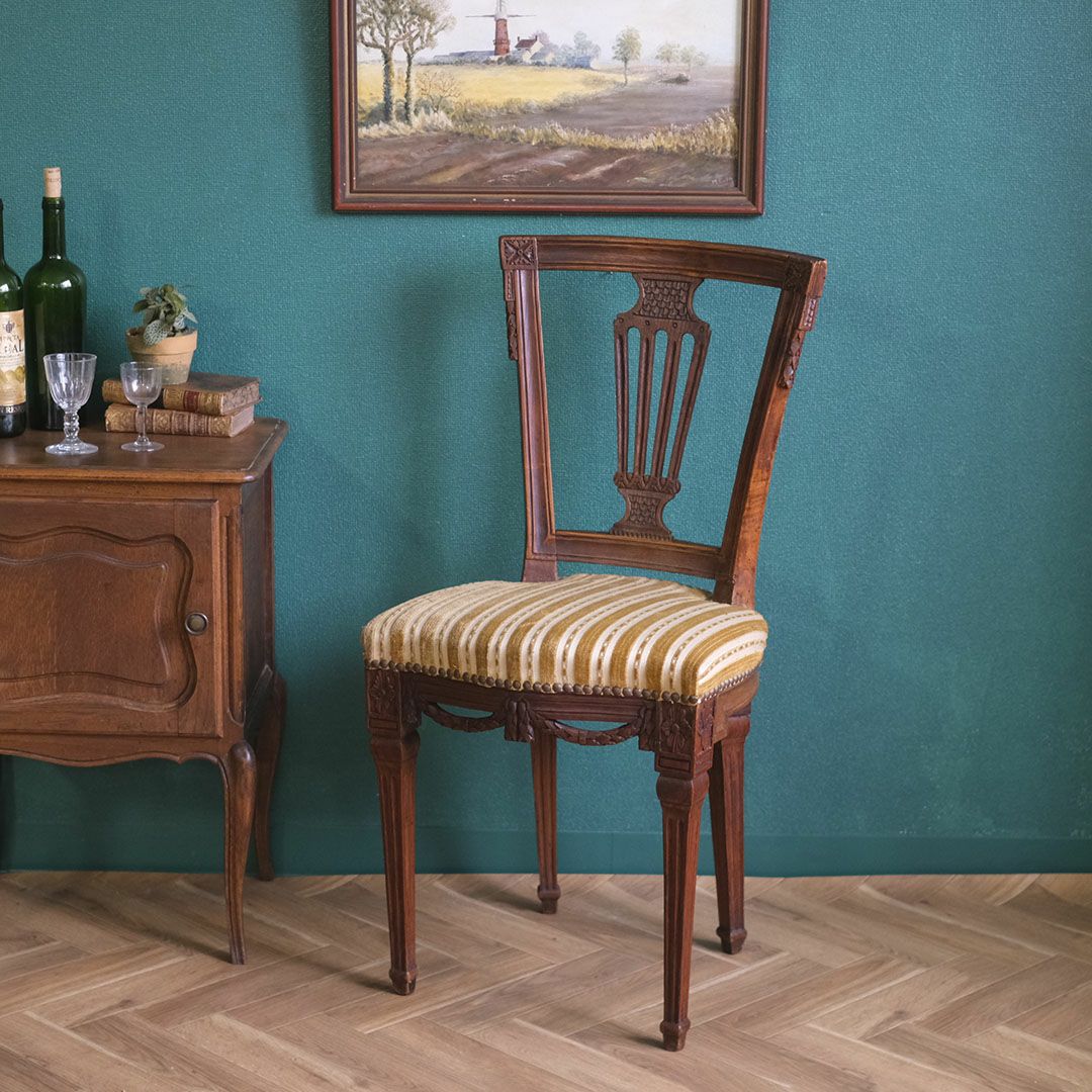 アンティークチェア/ルイ16世様式 フランス カービングの素敵な椅子/アンティーク家具