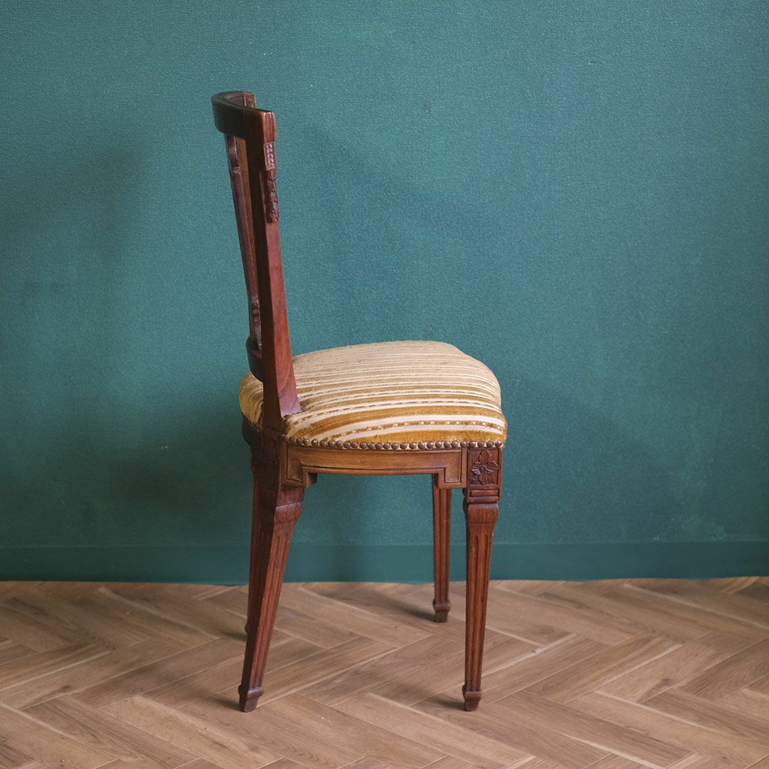 アンティークチェア/ルイ16世様式 フランス カービングの素敵な椅子/アンティーク家具5
