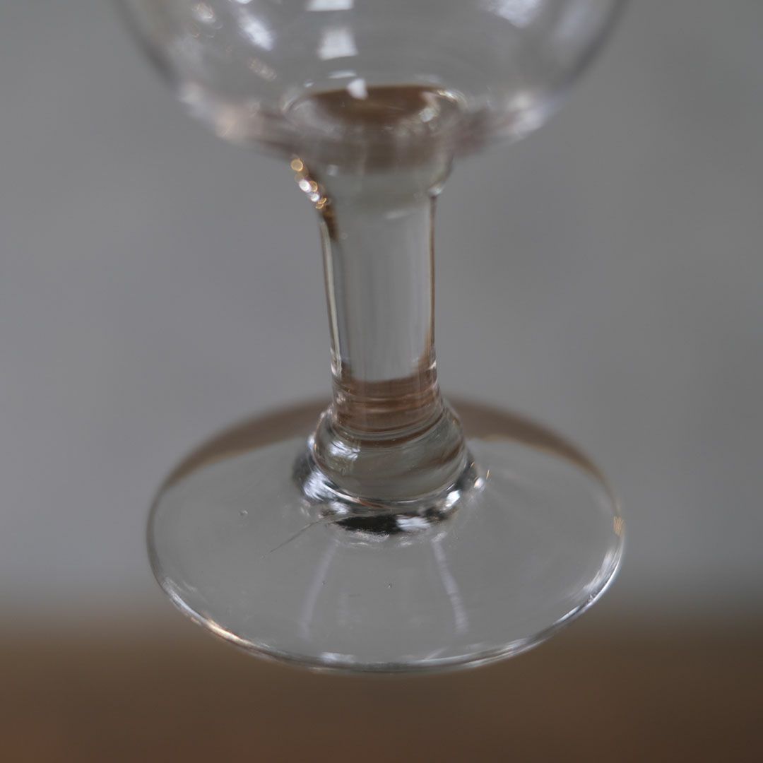 アンティークビストログラス フランス 吹きガラスの足付きグラス5