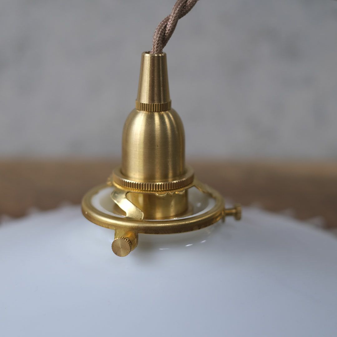 アンティーク ガラスシェードフリルランプ ミルクガラス 照明8