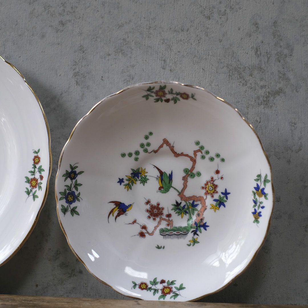 ヴィンテージ ボーンチャイナ TUSCAN 英国製 ティーセット 金彩トリオ