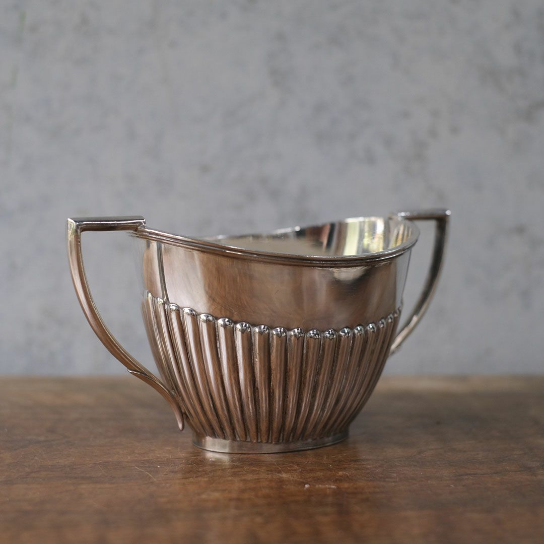 アンティークシュガーボウル シュガーポット シルバープレート 銀メッキ イギリス3