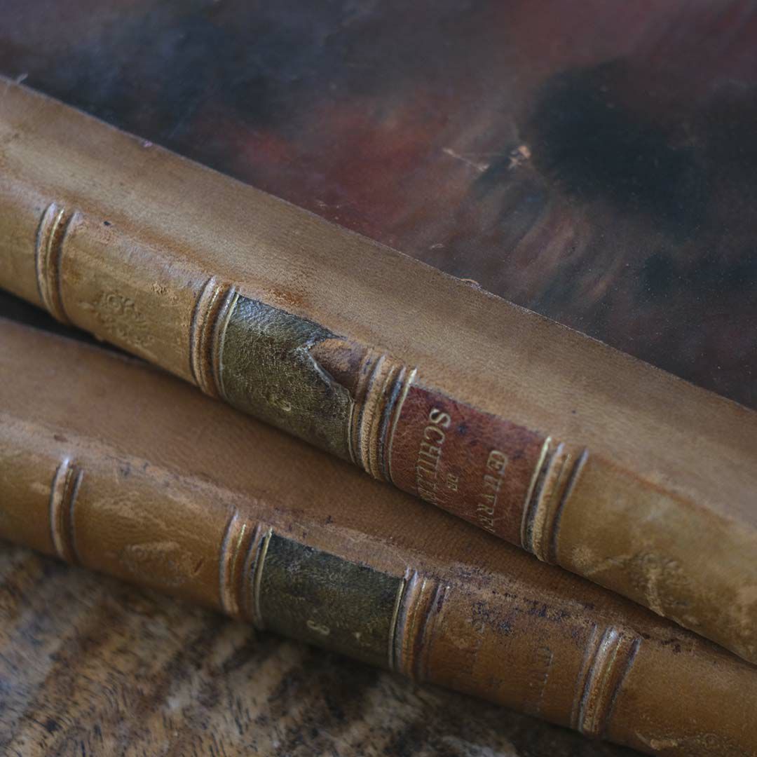 アンティークレザーブック 古書 フランス 革製3