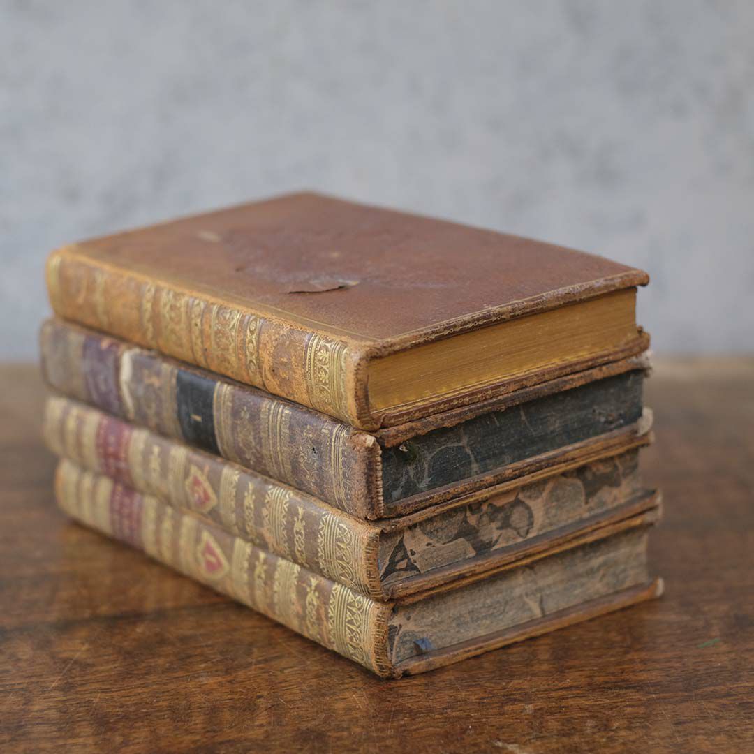 アンティークレザーブック 古書 本 19世紀 フランス 5